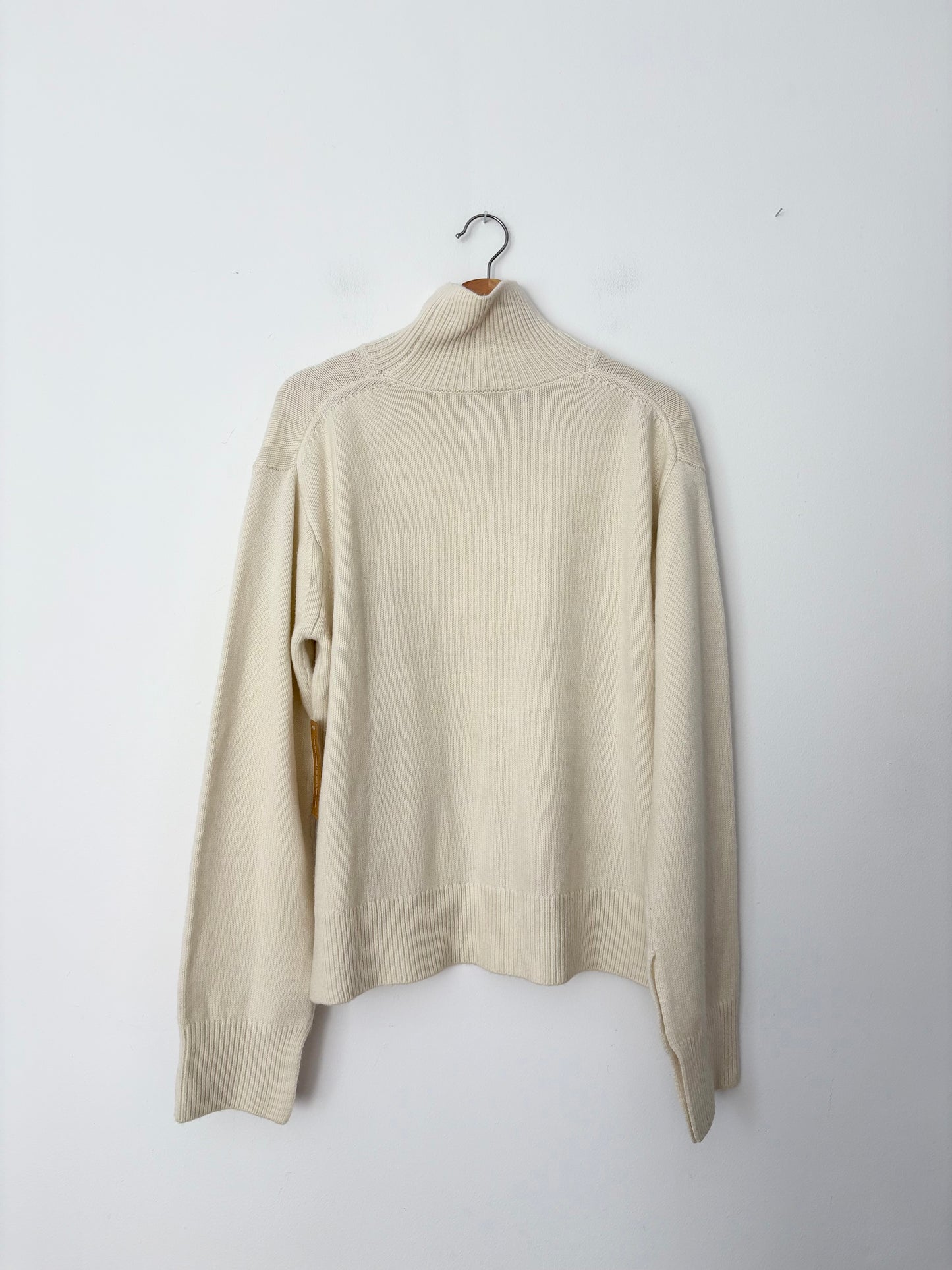 CAARA Rove merino wool sweater Medium