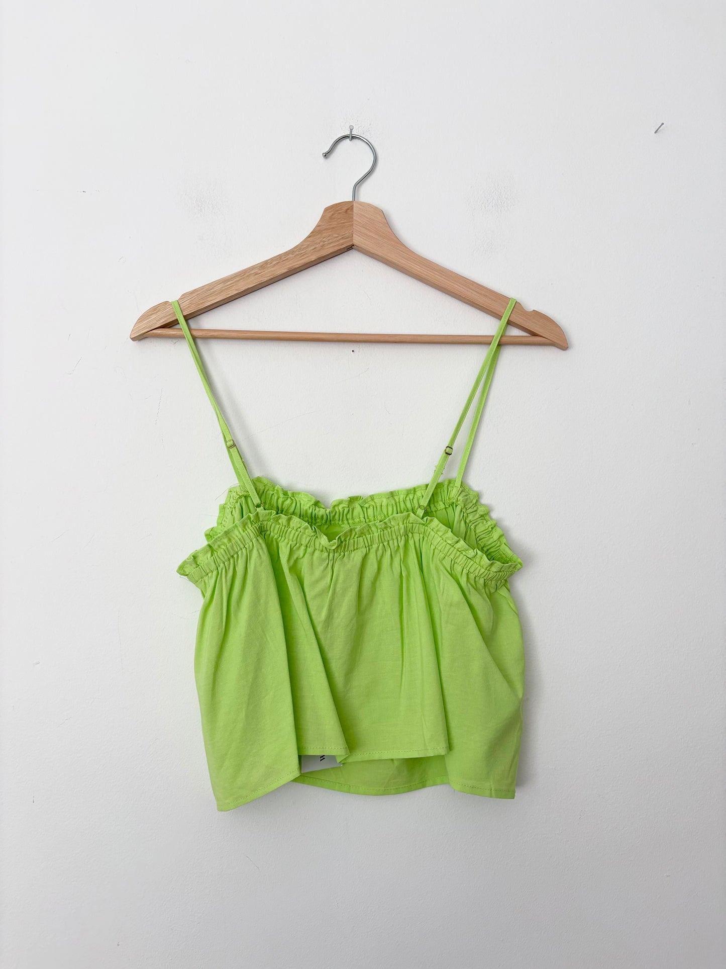 We wore what ruffle crop tank top Medium