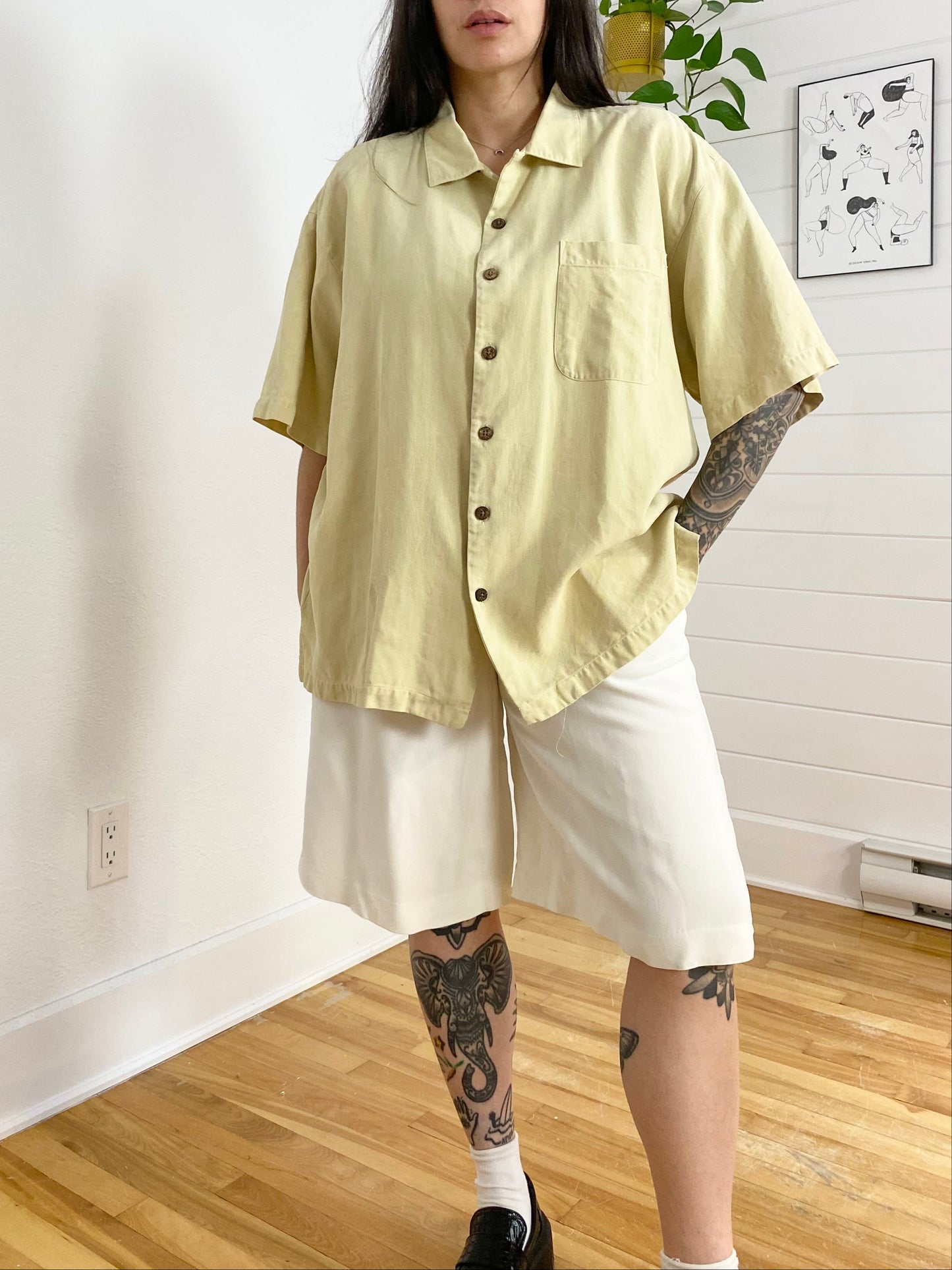 Club Monaco long line bermuda shorts W27