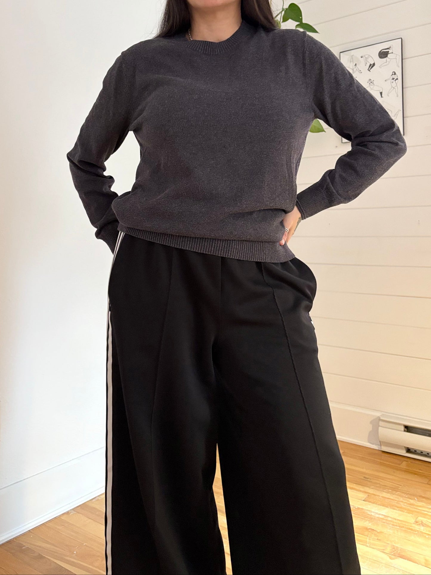 Everlane classic sweater in cotton M/L