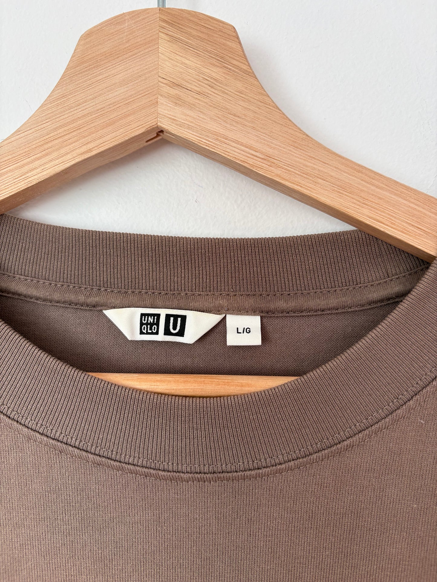 T-shirt à manches longues et poche Uniqlo U, taille L