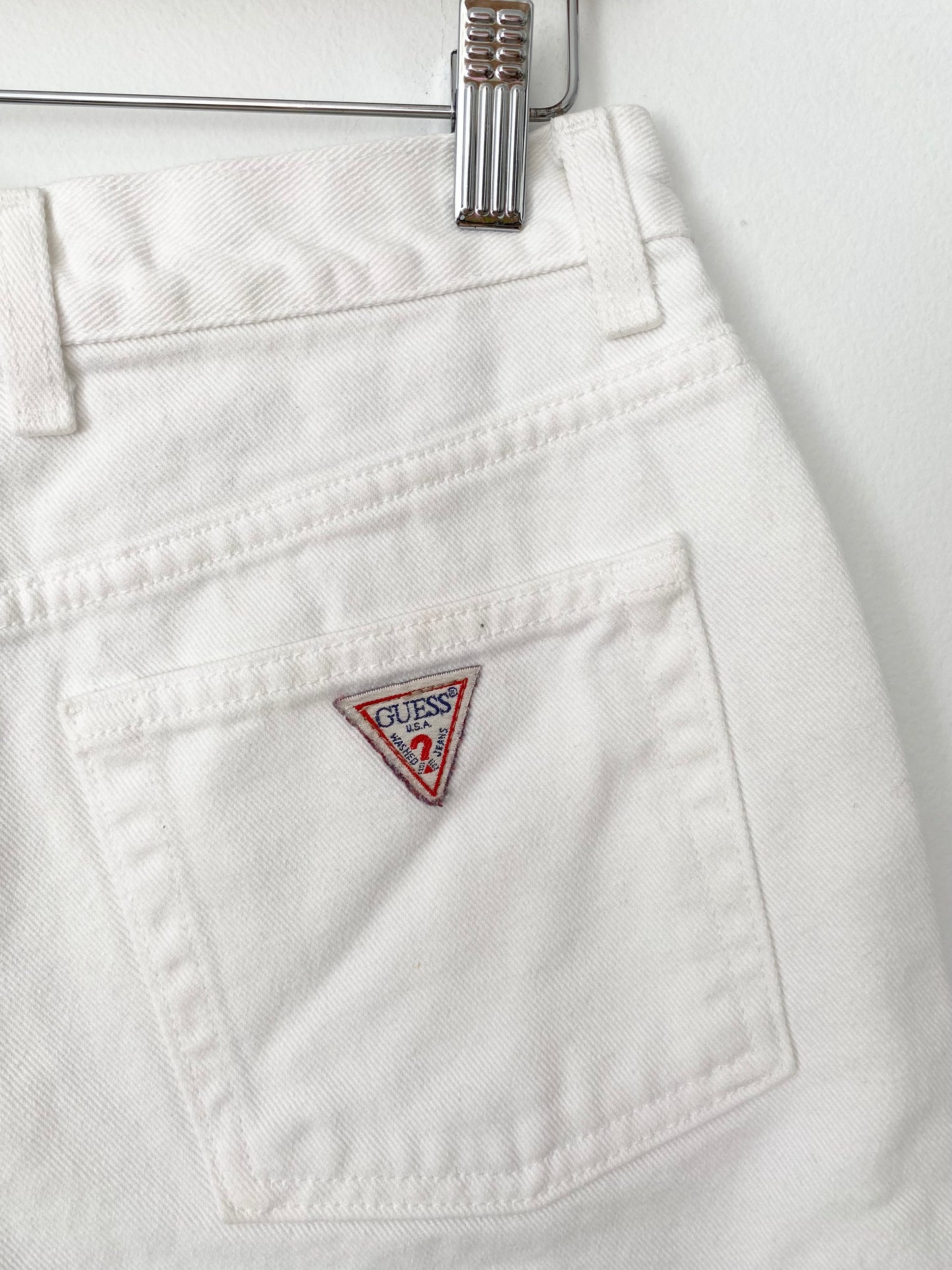 Short en jean blanc Guess vintage W29