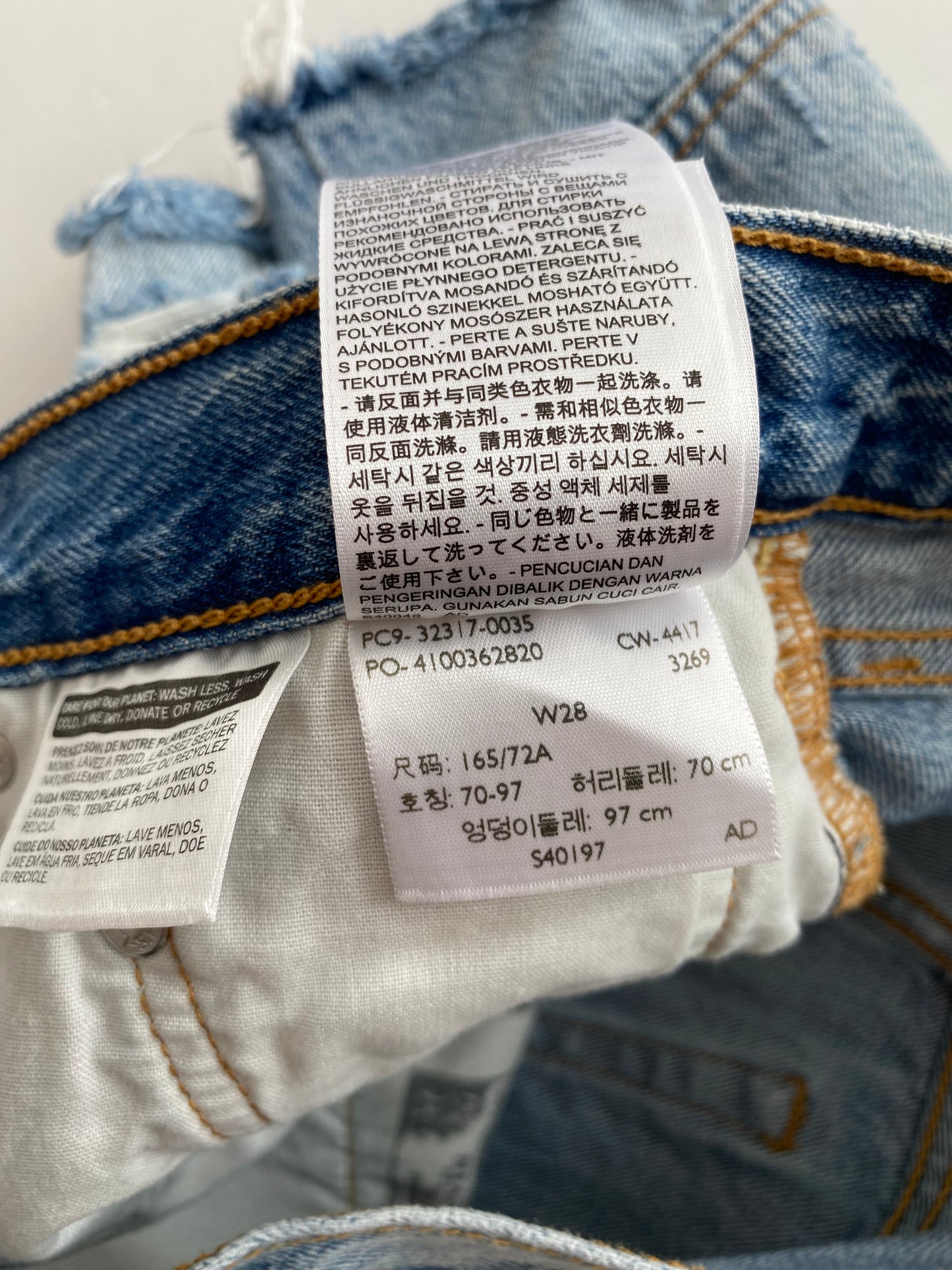 Short en jean Levis 501 W28