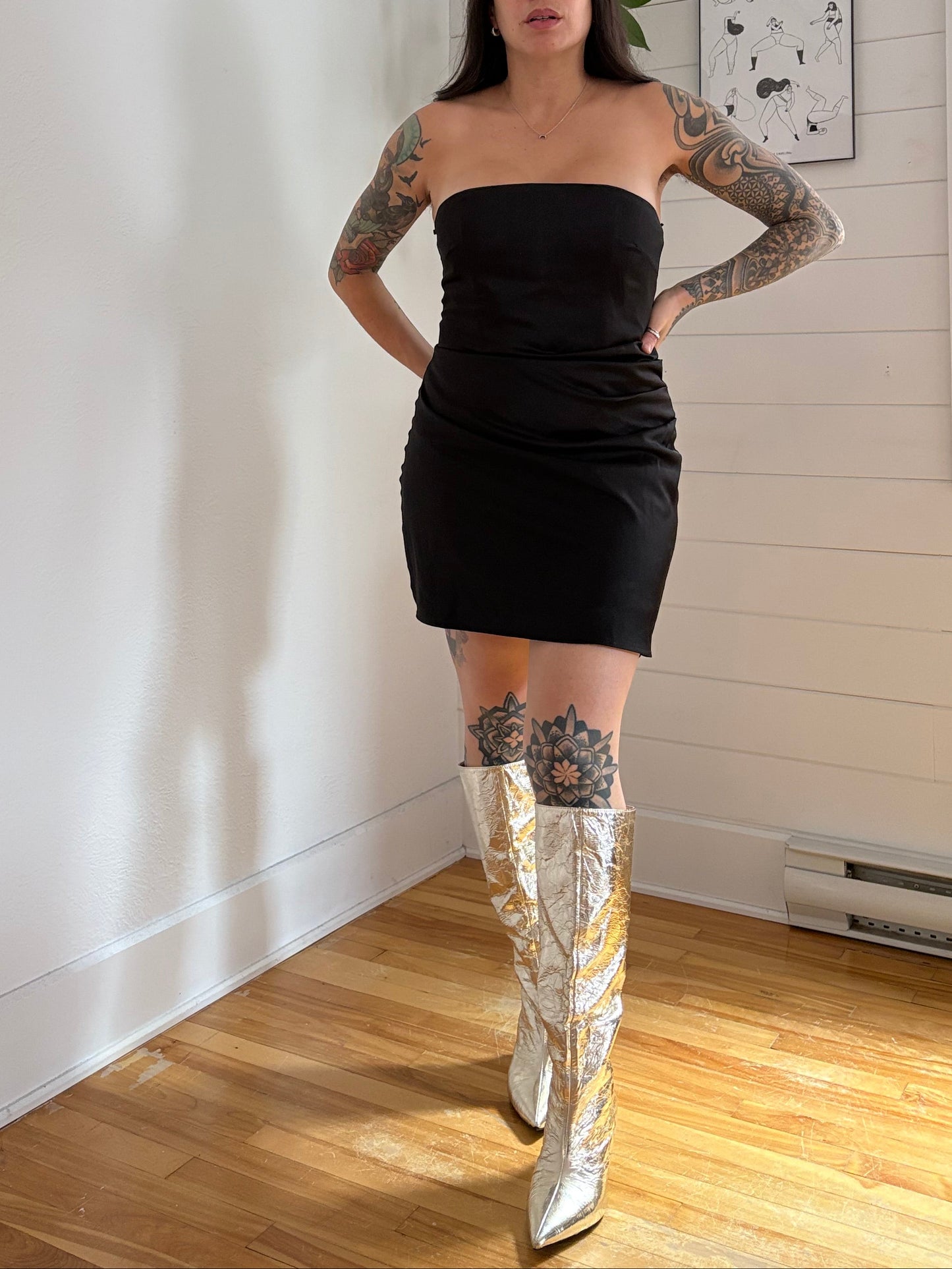 WAYF kenny Satin strapless mini dress Medium