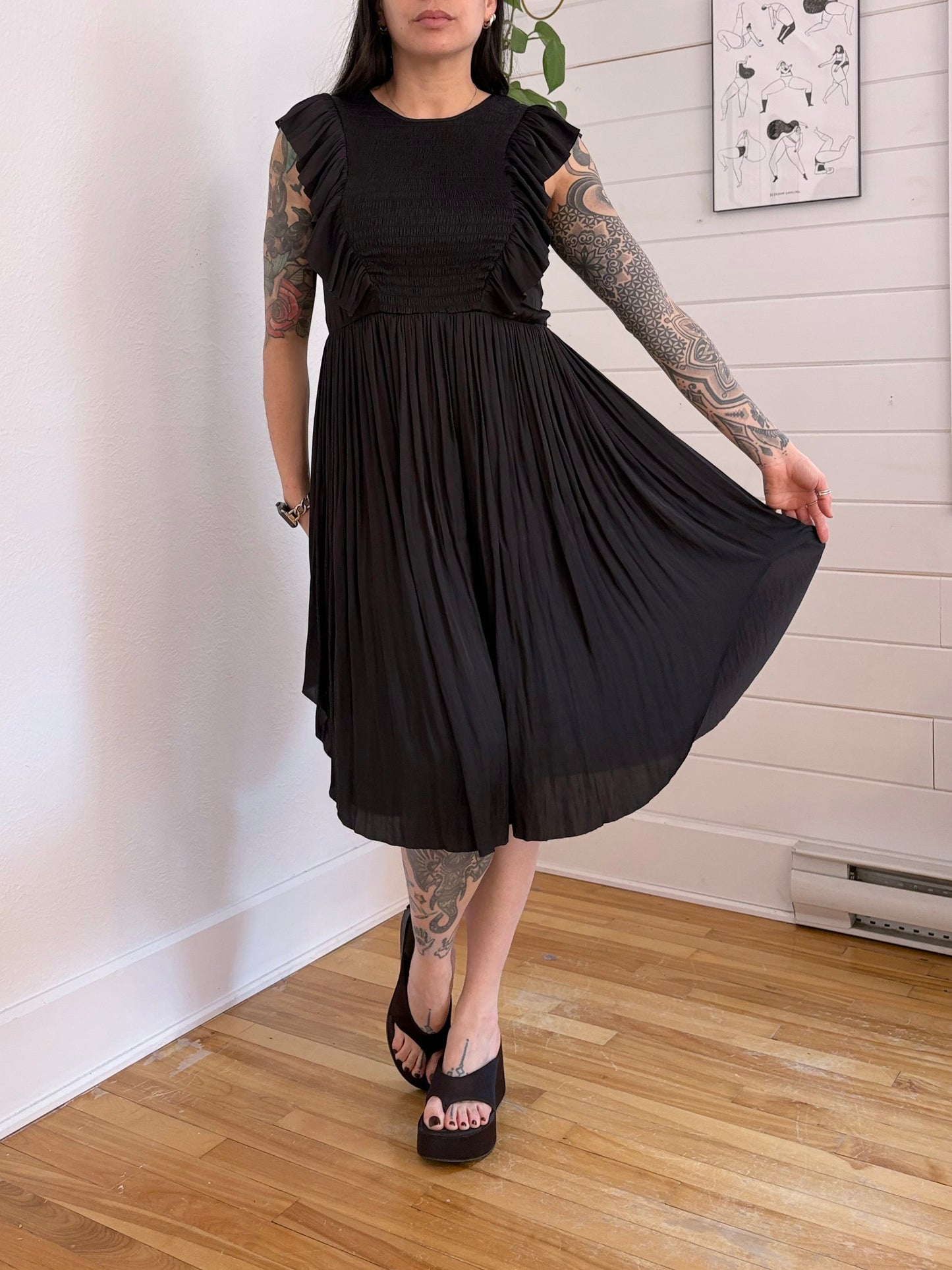 Ulla Johnson  pleated midi dress Small