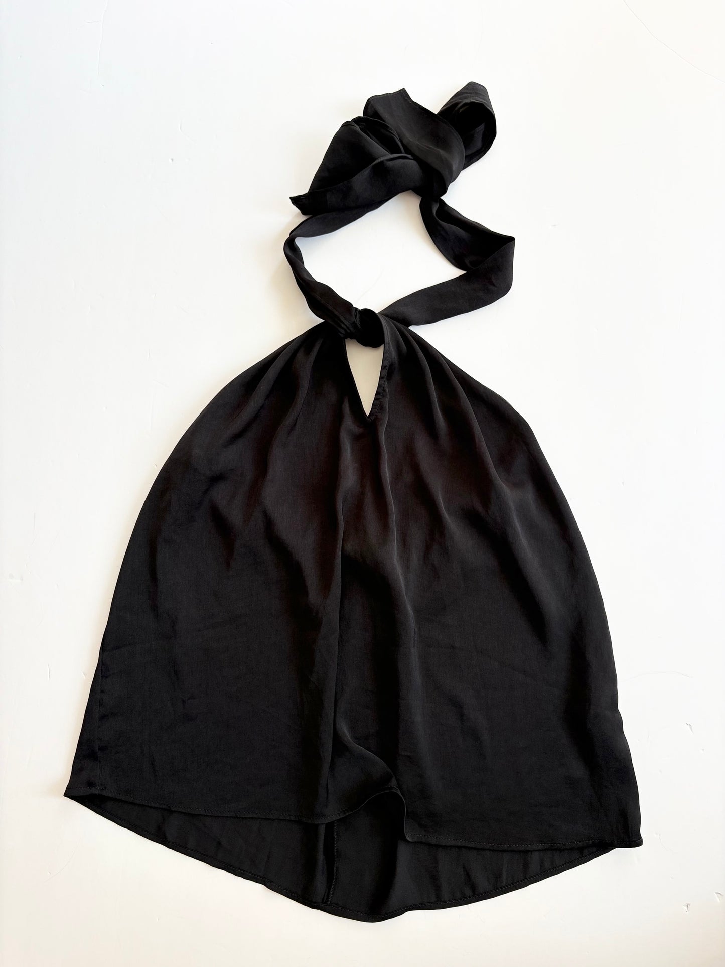 Banana Republic haut satiné à licou Medium