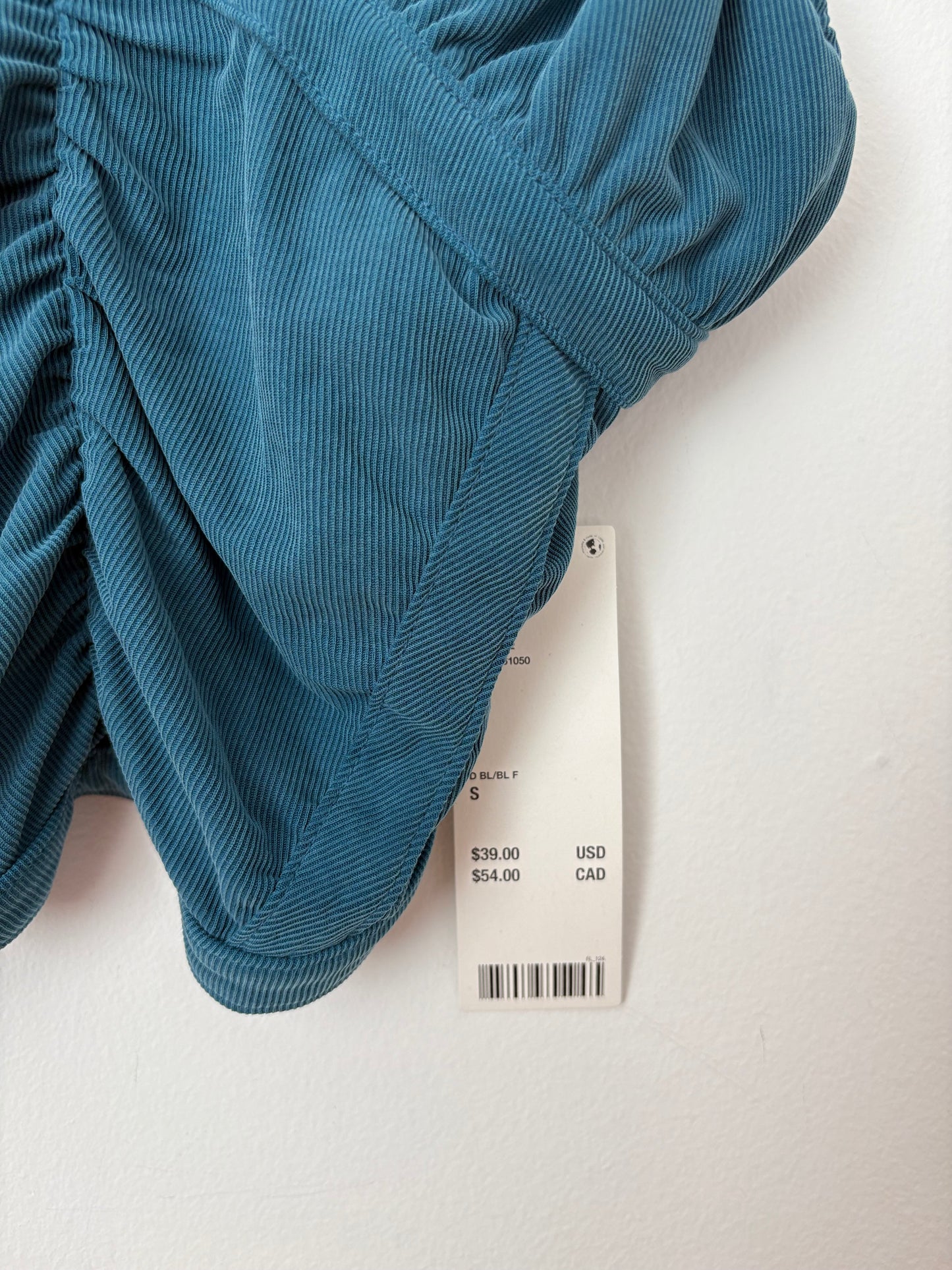 Urban Outfitters ruched crop tank top Small